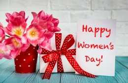 Поздравляем женщин с праздником 8 марта! 